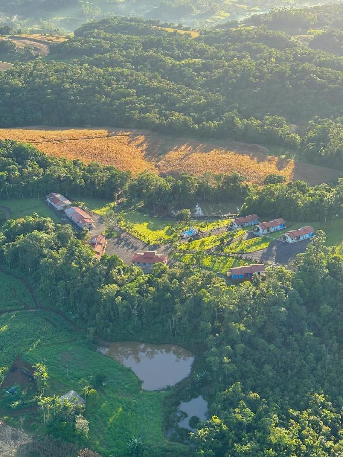 Pousada Di Venezia - Hotel Fazenda Нова Венеза Екстериор снимка