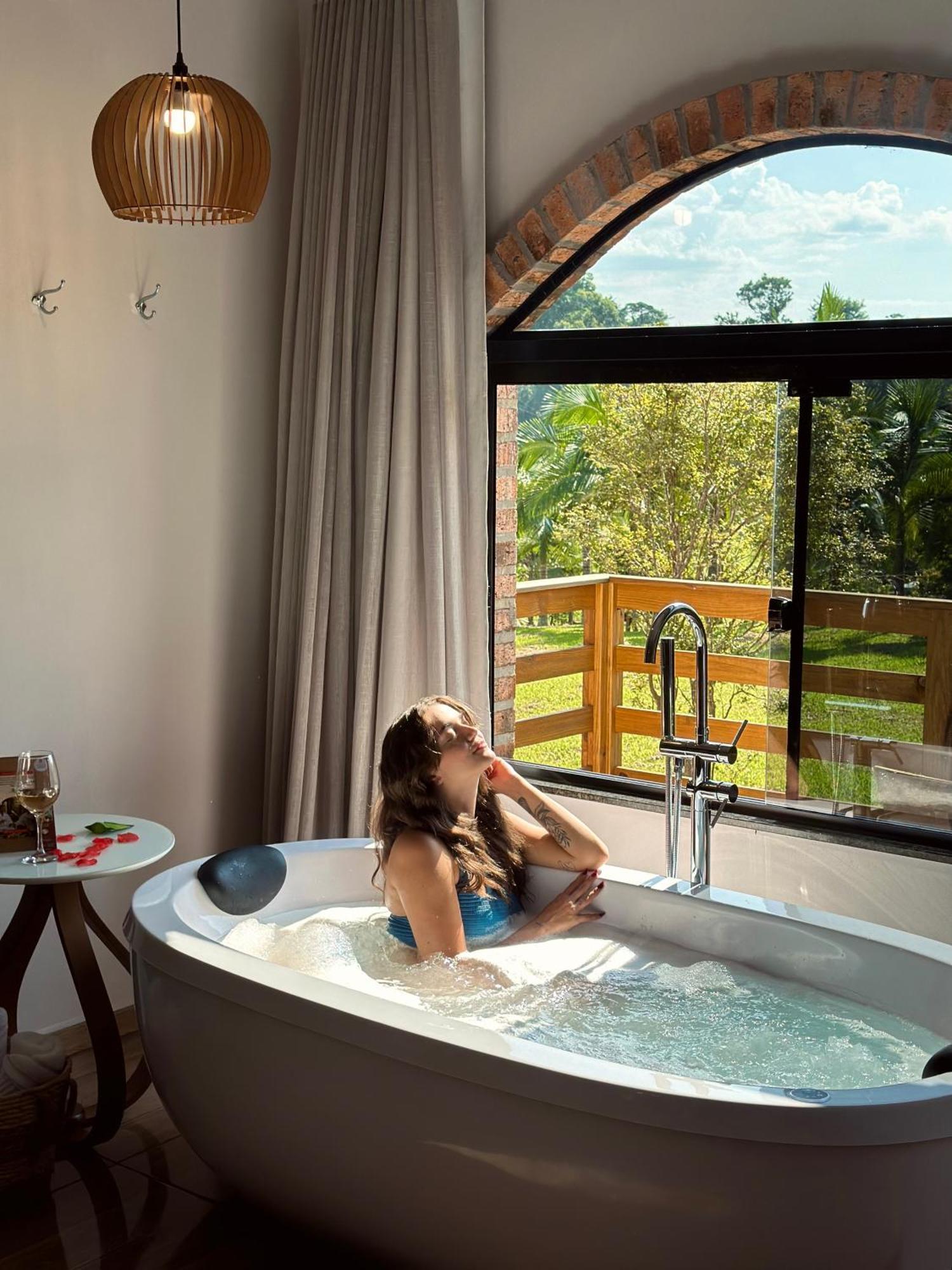 Pousada Di Venezia - Hotel Fazenda Нова Венеза Екстериор снимка